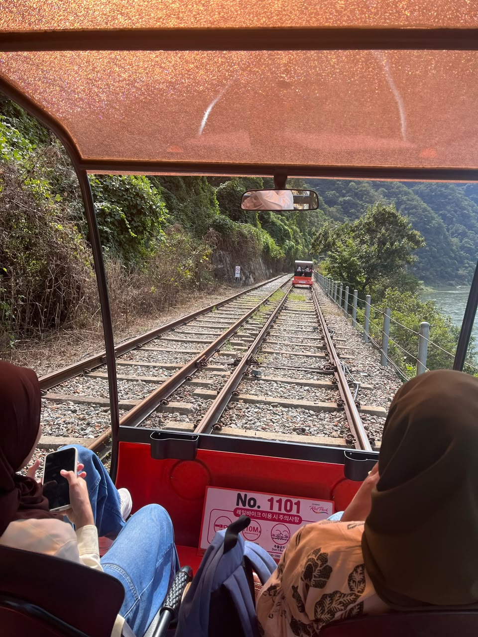 Pengalaman menaiki rail bike di Korea